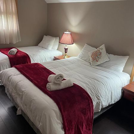 Blaeberry Valley Vacation Rentals Golden Extérieur photo