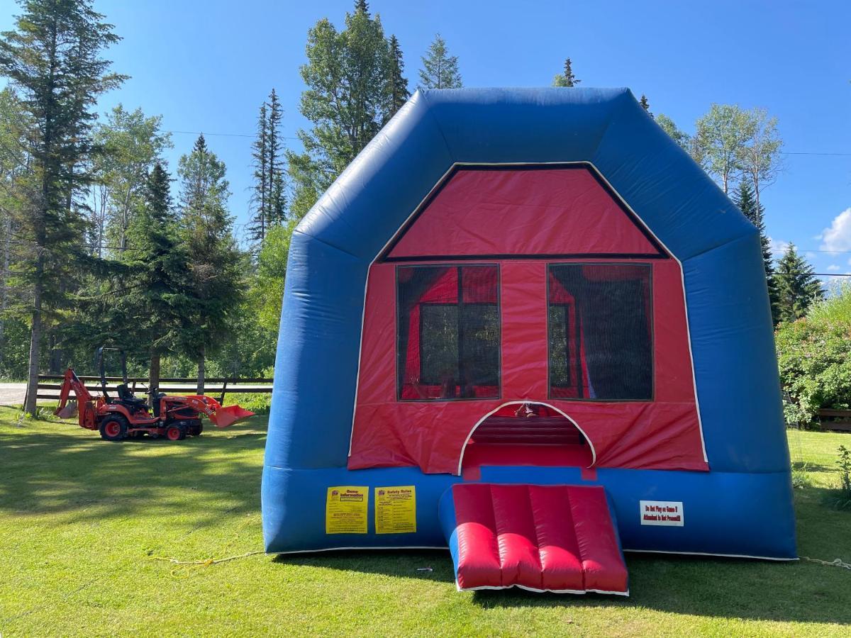 Blaeberry Valley Vacation Rentals Golden Extérieur photo
