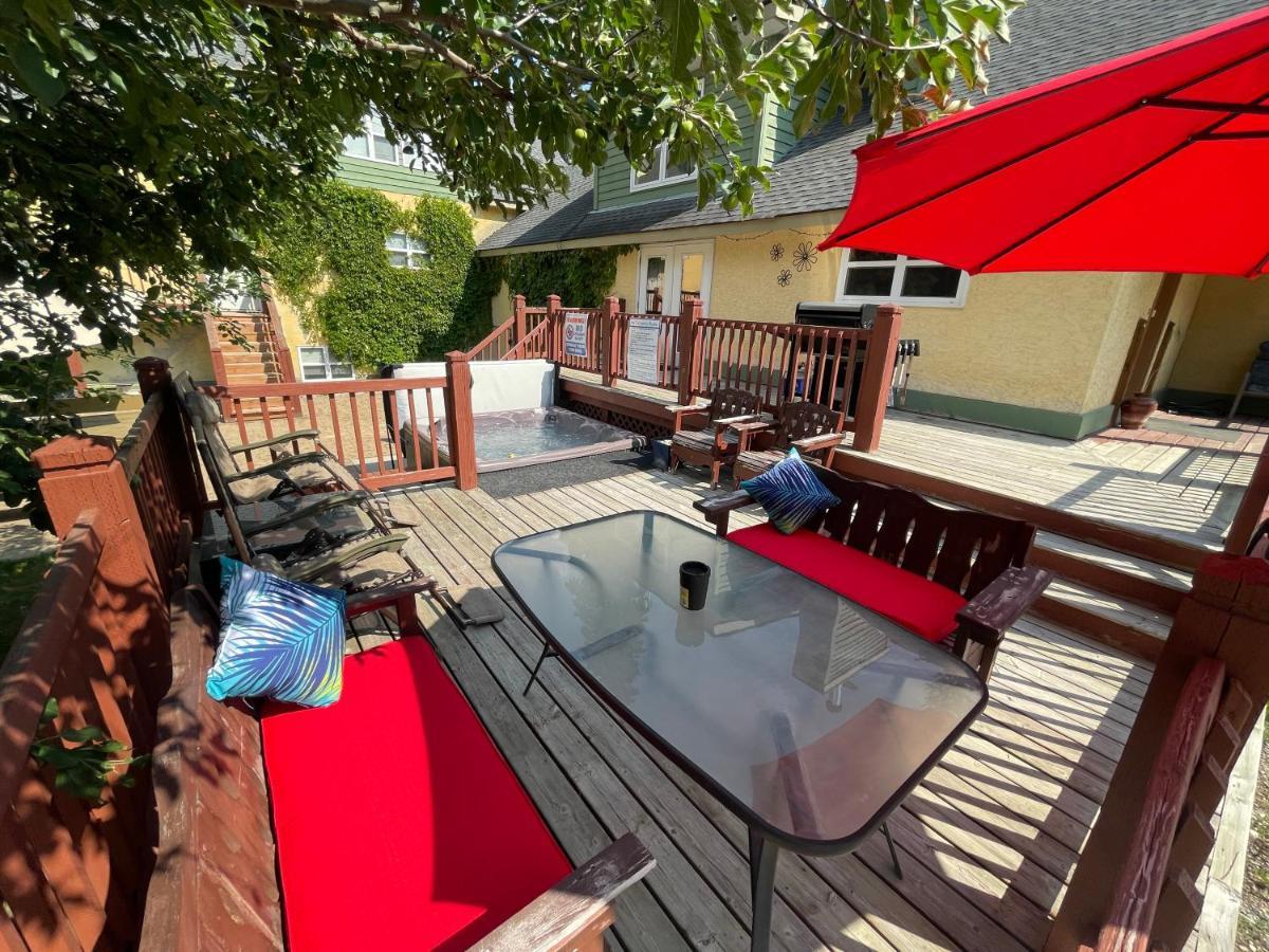 Blaeberry Valley Vacation Rentals Golden Extérieur photo